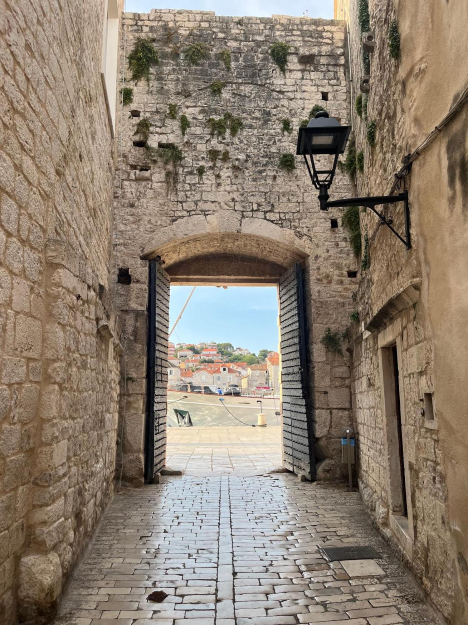 Apartment Old Town By Ivo Trogir